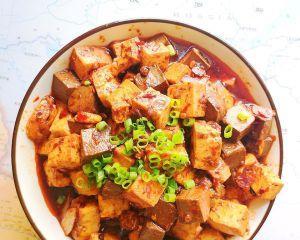 双色豆腐的制作方法（色香味俱佳）