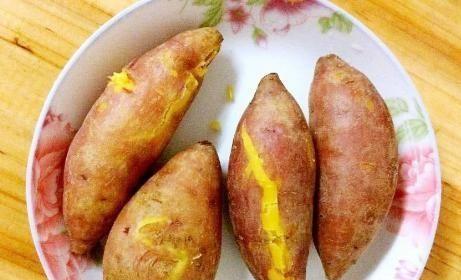 双色地瓜金牛角，美味营养的双色小点心（口感酥脆）