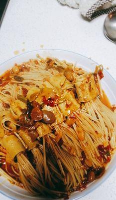 美味健康的烧烤金针菇豆皮（用料简单）