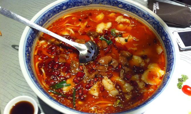 家常版烧大碗鱼制作方法（美味大碗鱼）