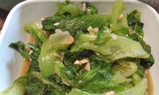 清热解毒，营养丰富——汤生菜的健康烹饪方法（以清水焯烫为基础）