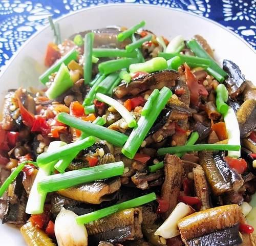 做出美味鳝鱼素菜肴的秘诀（以鳝鱼素为主材料）