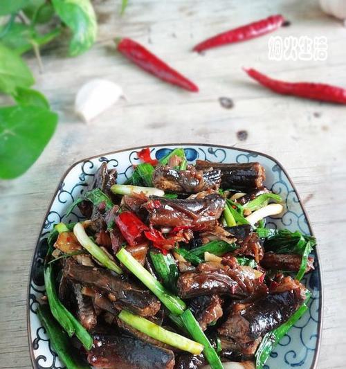 美味洋葱炒鳝鱼的做法（中华美食）