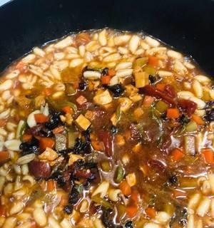 陕西特色烩麻食（美味的陕西传统美食）