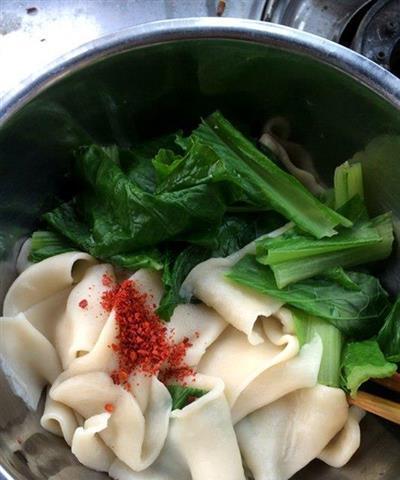 陕西风味扯面的制作方法（探寻陕西面食的特色与魅力）