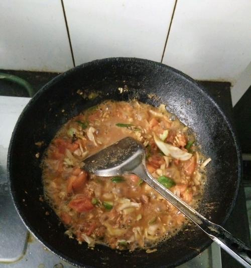 陕西名菜美食探秘——面鱼鱼的做法与口感（独具特色的陕西传统美食）
