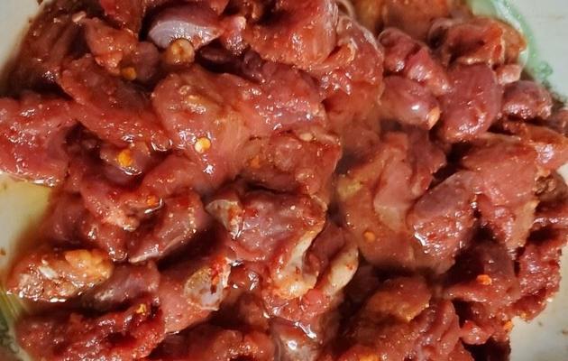 酸甜可口的山楂羊肉饭（体验酸甜口感）