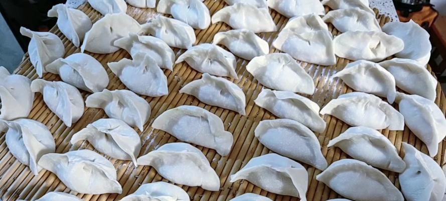 用山药做水饺，美味又健康（一种新颖的吃法）