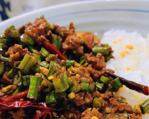 烧豆角的家常做法，让你一次吃个够（烧豆角的家常做法）