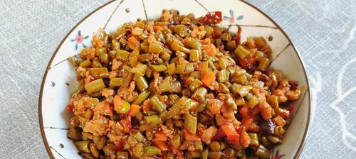 烧豆角的家常做法，让你一次吃个够（烧豆角的家常做法）