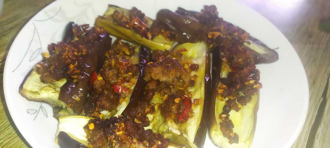 美味健康，肉末烤茄子的做法大揭秘（鲜嫩可口）