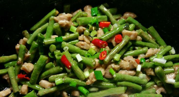 清爽美味的肉末豇豆（鲜香肉末与豆腥豇豆的完美融合）