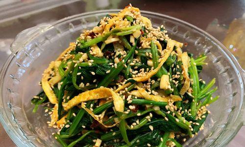 好吃又营养，肉末拌菠菜的做法（简单易学）