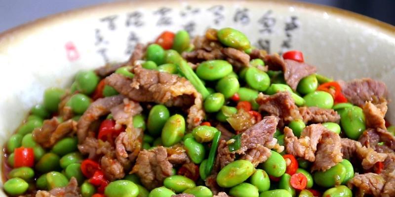 以肉米青豆为主材料的家常美食，营养健康，爽口美味（以肉米青豆为主材料的家常美食）