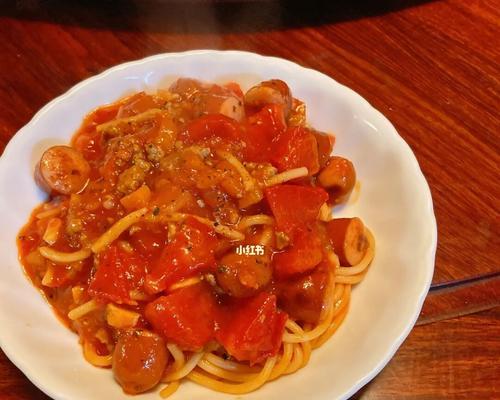 教你如何制作美味肉酱意粉（家庭必备菜谱之肉酱意粉的制作）