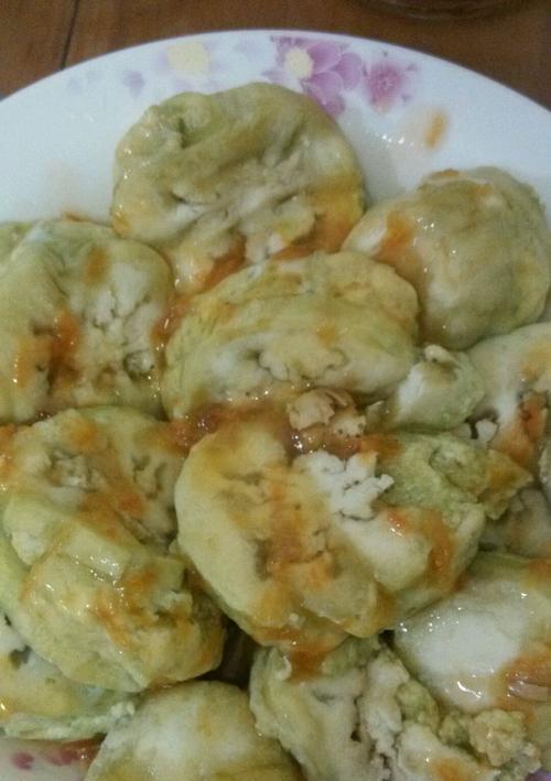 一口咬下，肉夹茄盒的美味（教你轻松做出口感酥脆）