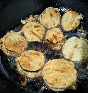 一口咬下，肉夹茄盒的美味（教你轻松做出口感酥脆）