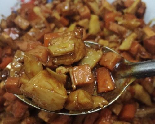 辣味十足（香辣可口）