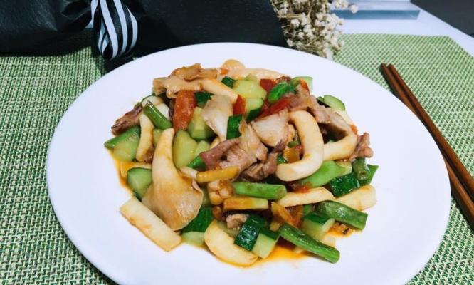 美味蔬菜肉丁炒（健康佳肴）