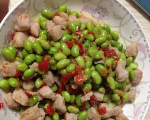 肉丁炒毛豆，做法大全（清热开胃）