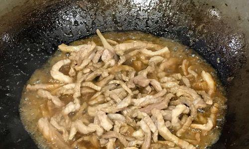 以肉炒榨菜芯的秘方，教你瞬间变身美味大厨（以肉炒榨菜芯的秘方）