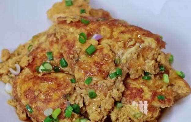 美食制作指南——肉饼鸡蛋汤泡饭（轻松掌握做法）