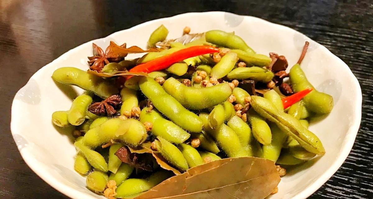青椒五香毛豆怎么做？步骤和技巧有哪些？