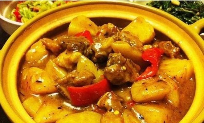 青椒土豆焖鸡的做法是什么？步骤详解和常见问题解答？