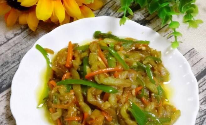 青椒肉片茄子怎么做？步骤和技巧有哪些？