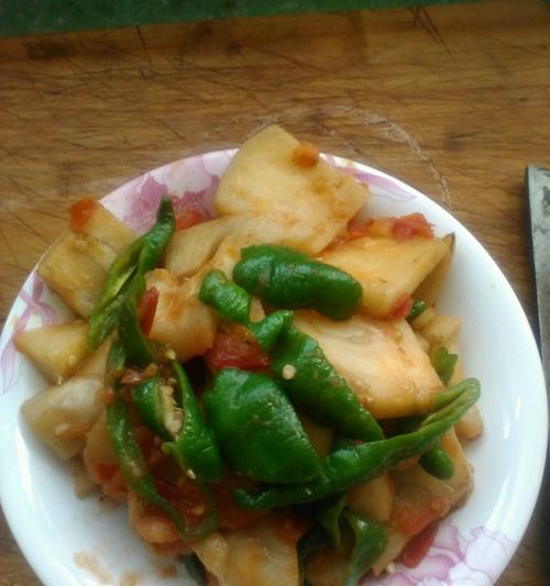 青椒肉片煎茄子怎么做？步骤和技巧有哪些？