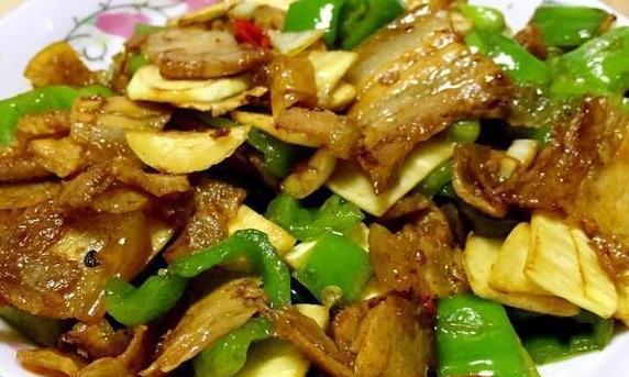 青椒牛肉炒豆干怎么做？步骤和技巧是什么？