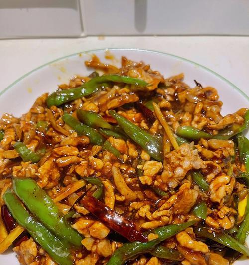 青椒炒肉丝全联怎么做？步骤和技巧有哪些？
