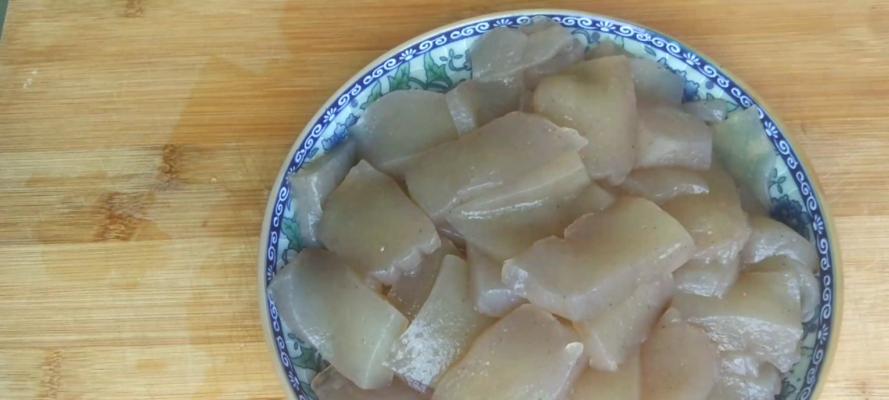 青椒炒魔芋怎么做？步骤和技巧有哪些？