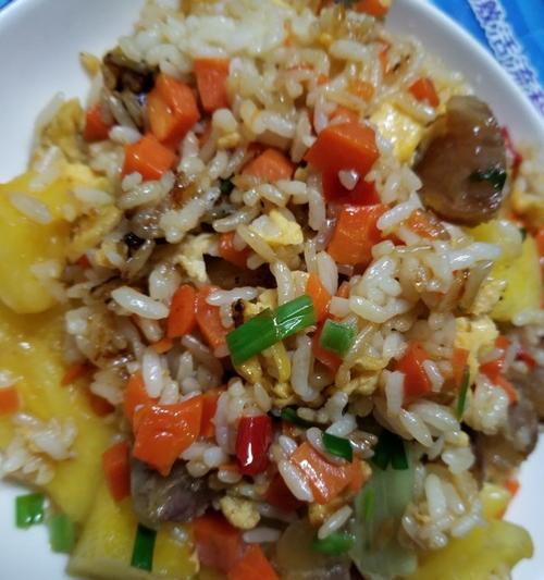 青江菜炒饭怎么做？步骤和技巧有哪些？