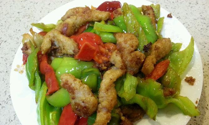 青红椒炒鱿鱼干怎么做？步骤和技巧有哪些？