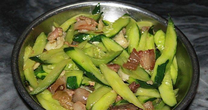 青瓜炒肉片的做法是什么？如何快速掌握这道家常菜？