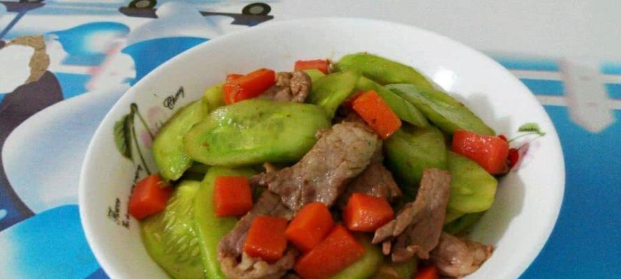 青瓜炒肉怎么做才好吃？步骤和技巧是什么？