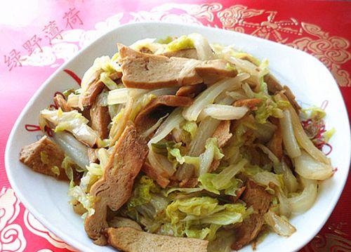 青番茄酱烧豆干怎么做？步骤和技巧是什么？