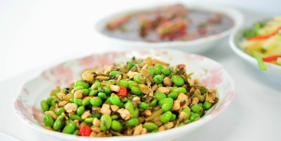 青豆炒肉末的做法是什么？如何炒出鲜嫩可口的青豆炒肉末？