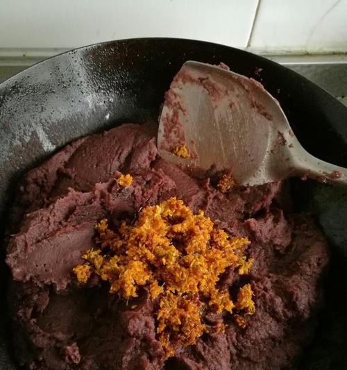 炒面粉的做法是什么？如何炒出美味的面粉？