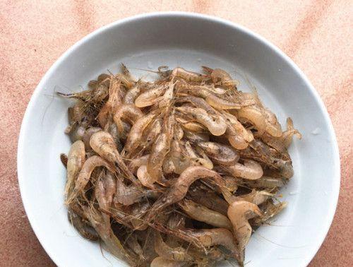 炒毛脚河虾的做法是什么？如何炒出鲜嫩可口的河虾？
