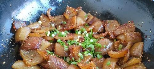 炒麻辣猪皮的做法是什么？如何在家轻松制作？