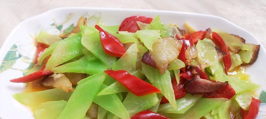 炒里脊腊肉的做法是什么？如何炒制出美味的里脊腊肉？