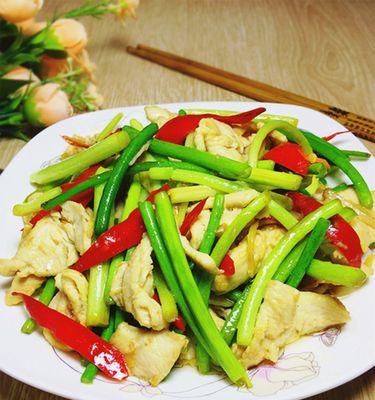 炒鸡脯肉怎么做才嫩滑？有哪些步骤和技巧？