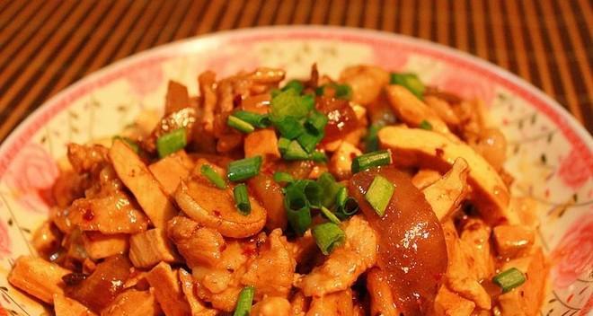 炒鸡脯肉怎么做才嫩滑？有哪些步骤和技巧？