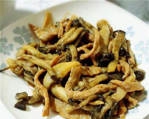 炒干蘑菇白菜怎么做？步骤和技巧是什么？
