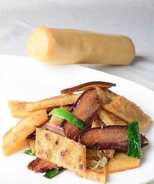 潮洲酸菜烩米豆腐怎么做？步骤和技巧有哪些？