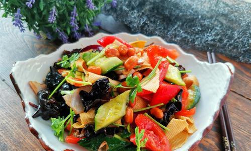 潮州菜贡菜肚肉的做法是什么？如何在家轻松制作？