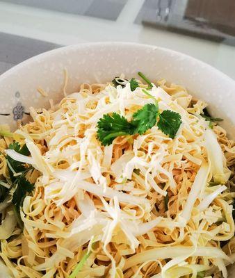 朝鲜族拌干豆腐的做法是什么？如何在家轻松制作？