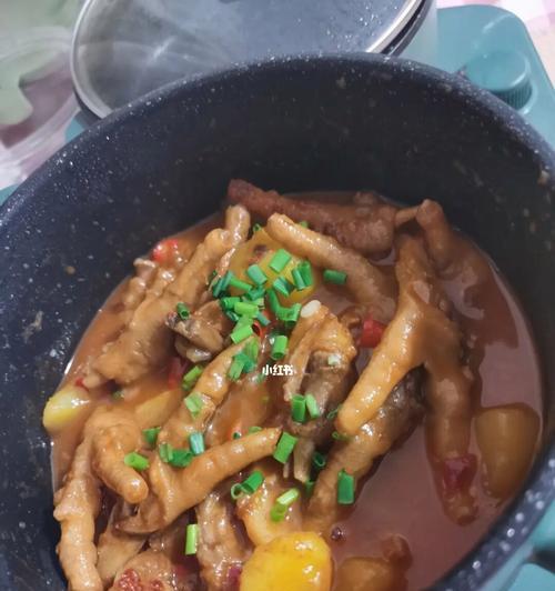 超香鸡爪怎么做才好吃？详细步骤和秘诀是什么？